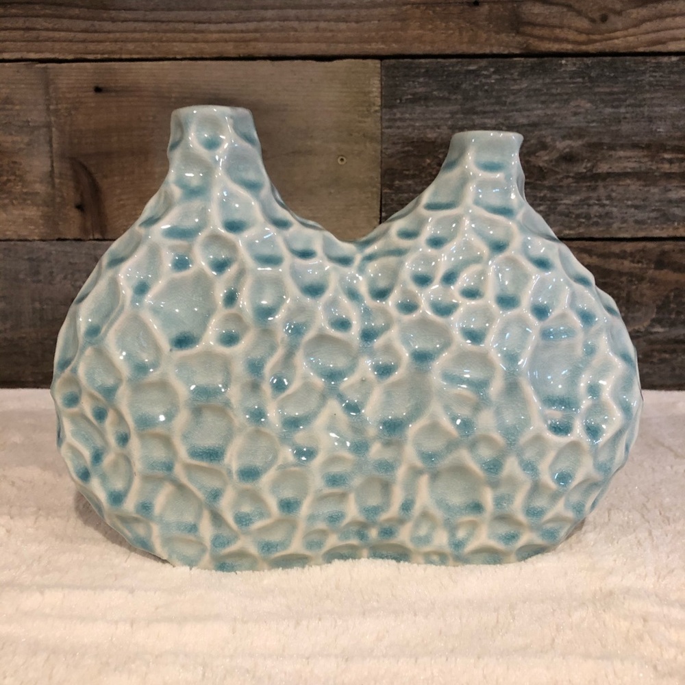 Honeycomb Light Blue & White Medium Sz Accent Vase